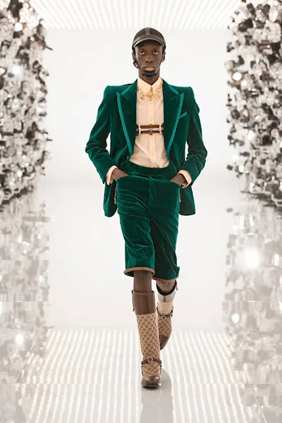 Look 12